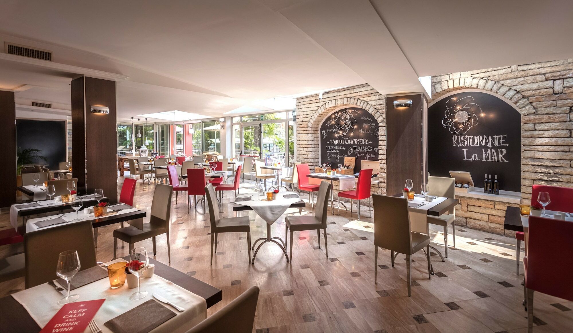 Hotel Continental - Tonelli Hotels Torbole Sul Garda Bagian luar foto